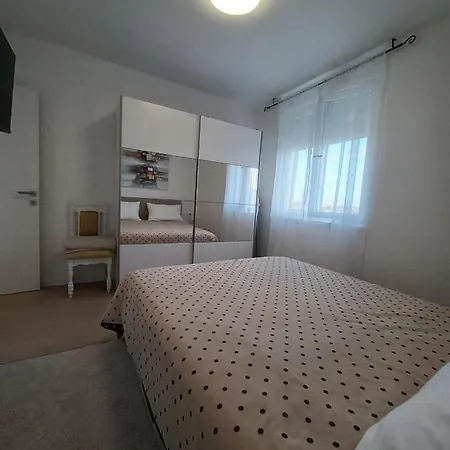Ena Lägenhet Zadar Exteriör bild
