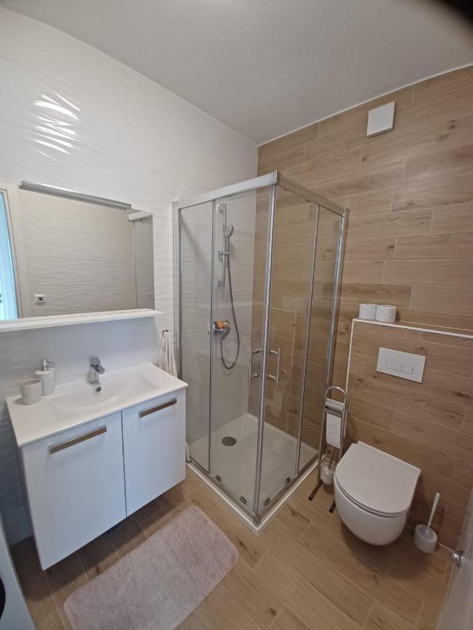 Apartment Ena *
